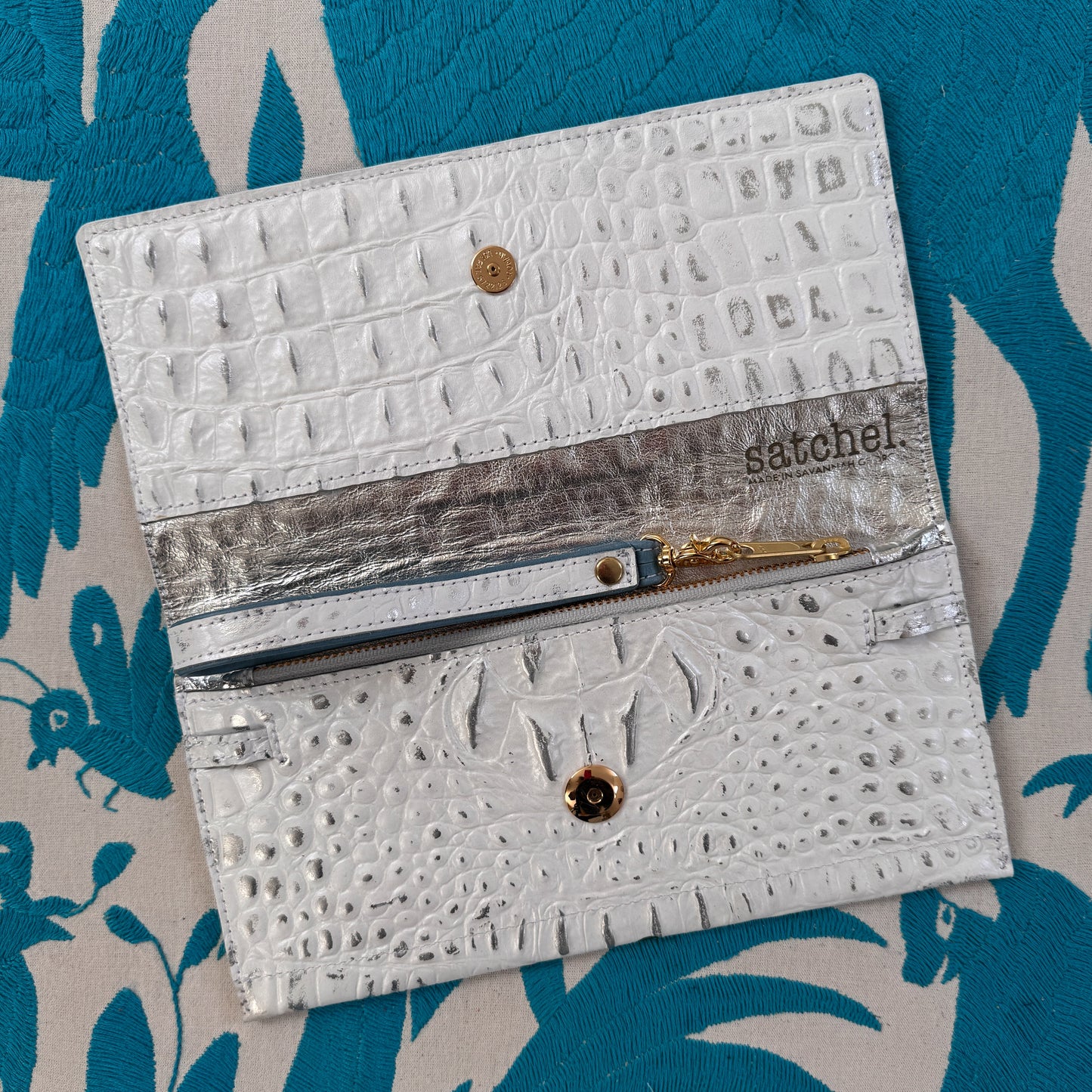 *Elizabeth Wallet*